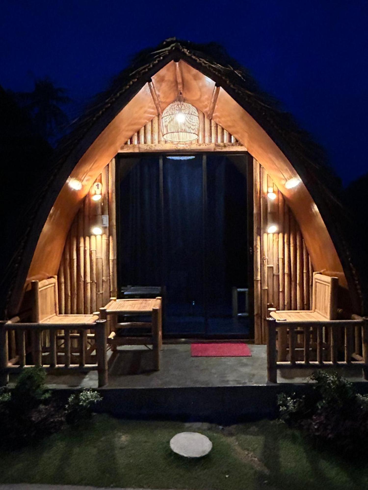 East Holiday Resort Moalboal Exterior photo